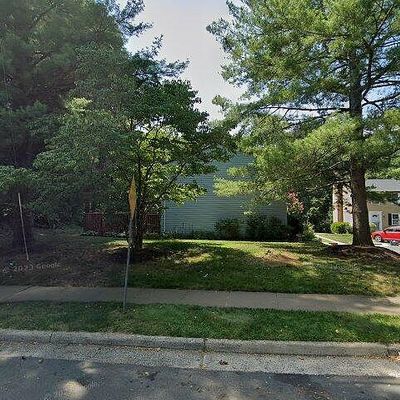 6274 Hillside Rd, Springfield, VA 22152