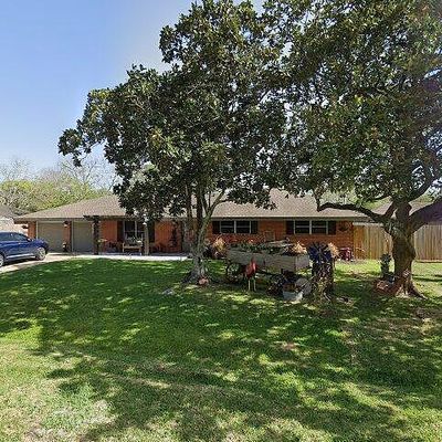 8108 Dellanera Dr, Hitchcock, TX 77563