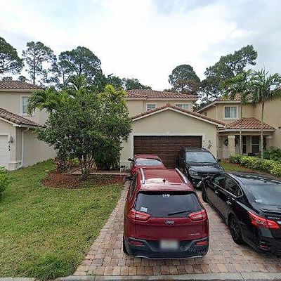 8133 Mariposa Grove Cir, West Palm Beach, FL 33411