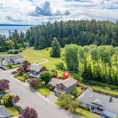 855 Sw Eagle Vista Ave, Oak Harbor, WA 98277