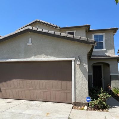 755 Amanecer Dr, Ceres, CA 95307