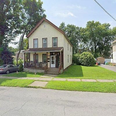 8 Maple Ave, Waterford, NY 12188