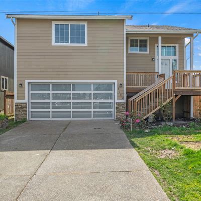 1002 E 71 St Street Ct, Tacoma, WA 98404