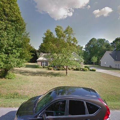 101 Riddle Rd, Simpsonville, SC 29681