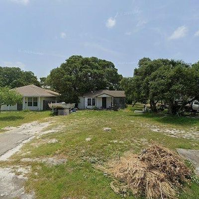 1020 S Mccampbell St, Aransas Pass, TX 78336