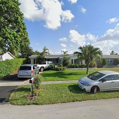 9362 Nw 24 Th Pl, Sunrise, FL 33322