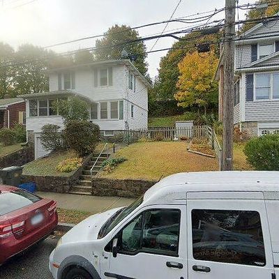 120 Norwood Ave, New London, CT 06320