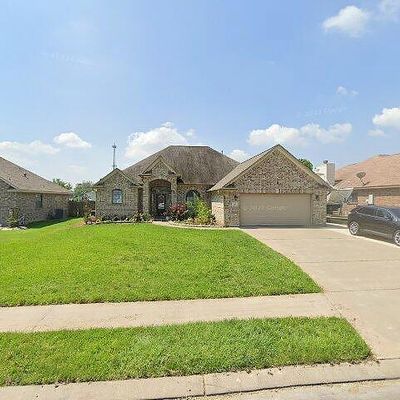 110 Robin Trl, Richwood, TX 77531