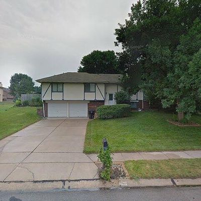 1114 Patricia Dr, Papillion, NE 68046