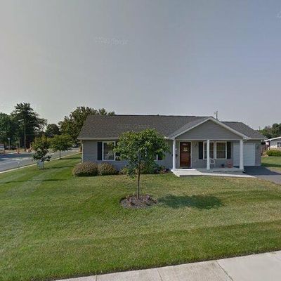 1408 Pinewood Dr, Frederick, MD 21701