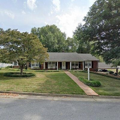 1450 Sunset Ln, Waynesboro, VA 22980