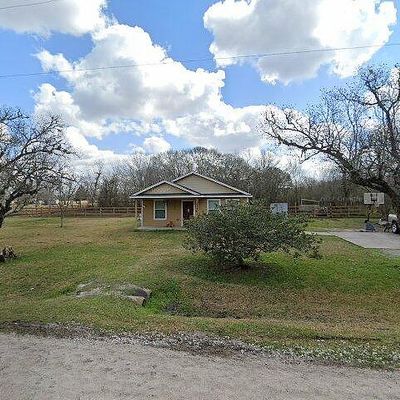 13203 County Road 748, Sandy Point, TX 77583