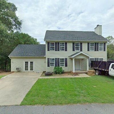 135 Oak Dr, Greer, SC 29650