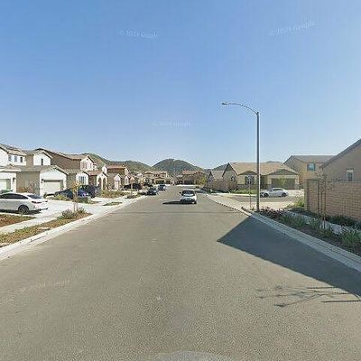 1786 Tapaderos St, Hemet, CA 92545