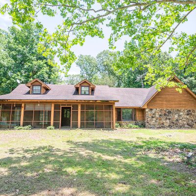 193 Turkey Creek Rd, Starkville, MS 39759