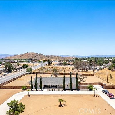 20081 Symeron Rd, Apple Valley, CA 92307