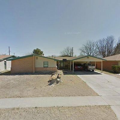 2203 Berkley Dr, Roswell, NM 88203