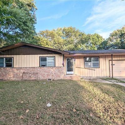 217 S Skilern St, Siloam Springs, AR 72761