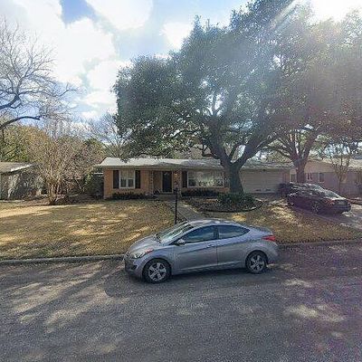 306 Oak Glen Dr, San Antonio, TX 78209