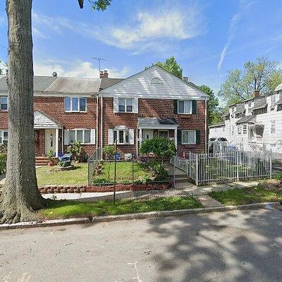 31 Melmore Gdns, East Orange, NJ 07017