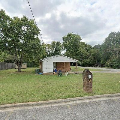 3133 Salem Dr, Gastonia, NC 28052