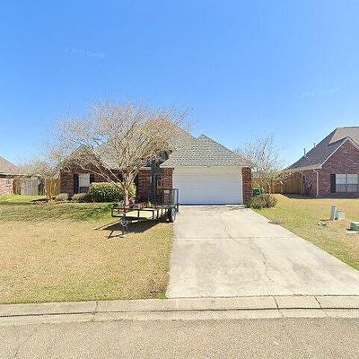 26072 Wimbledon Ave, Denham Springs, LA 70726