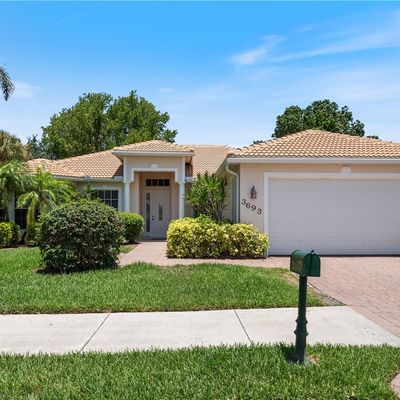 3693 Recreation Ln, Naples, FL 34116