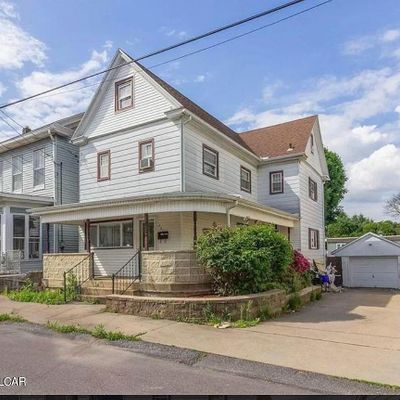 325 E Elm St, Hazleton, PA 18201