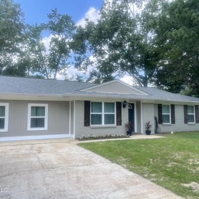 3333 Beaumont Dr, Pearl, MS 39208