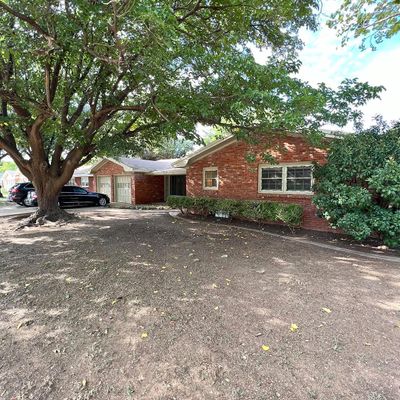 3428 54 Th St, Lubbock, TX 79413