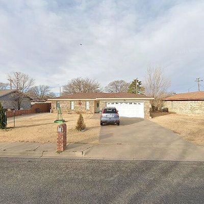 437 Avenue H, Hereford, TX 79045