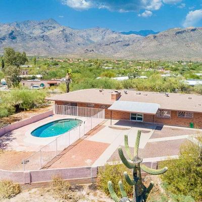 4875 N Hummingbird Ln, Tucson, AZ 85750