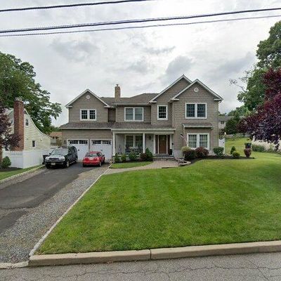 50 Fairmount Pl, Paramus, NJ 07652