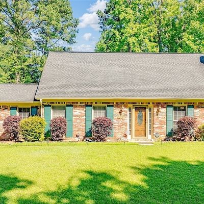 4104 E Lake Dr, Tuscaloosa, AL 35405