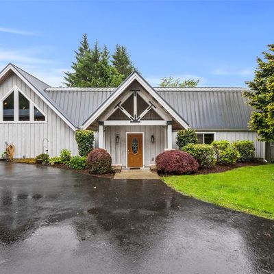 42 Holtz Rd, South Bend, WA 98586