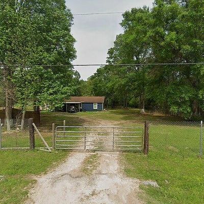 570 Trails End Dr, Cleveland, TX 77328