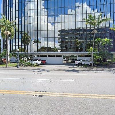 5701 Biscayne Blvd #701, Miami, FL 33137