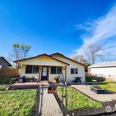 515 W Allyn St, Goldendale, WA 98620