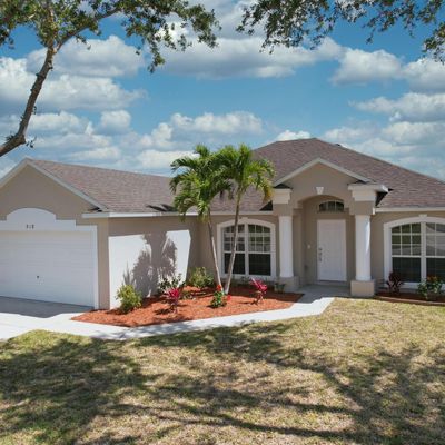 518 Se Nome Dr, Port Saint Lucie, FL 34984