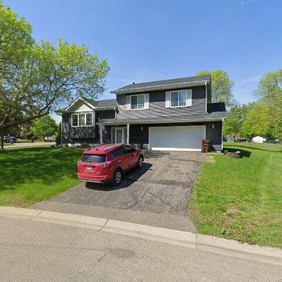 7697 Upper 24 Th St N, Saint Paul, MN 55128