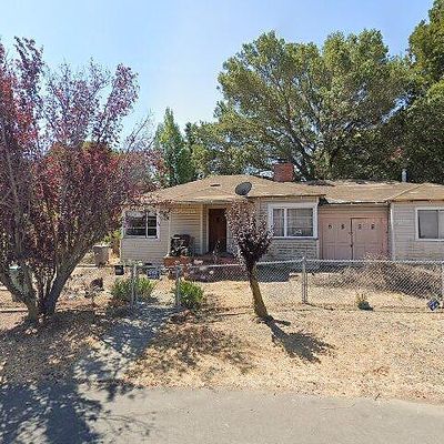 7701 Sterling Dr, Oakland, CA 94605