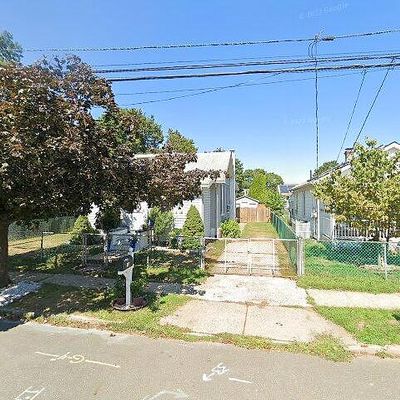 64 Smith Ave, Trenton, NJ 08619