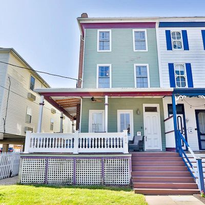 824 Stockton Ave, Cape May, NJ 08204