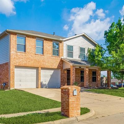 8244 Horseshoe Bend Dr, Fort Worth, TX 76131