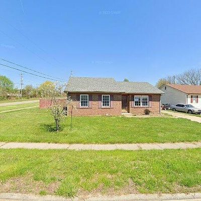 102 Schenkelwood Dr, Frankfort, KY 40601