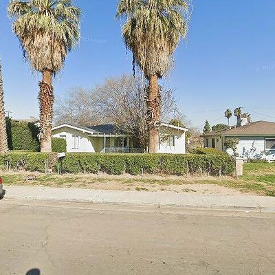 1022 Smith St, Bakersfield, CA 93307