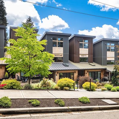 10323 Ne 189th Street Unit D, Bothell, WA 98011