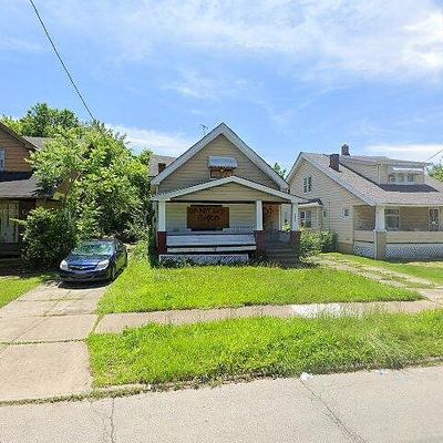 10510 Prince Ave, Cleveland, OH 44105