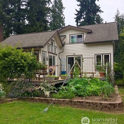 10595 Manitou Beach Dr Ne, Bainbridge Island, WA 98110