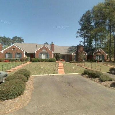 106 Woodland Ridge Dr, Mccomb, MS 39648